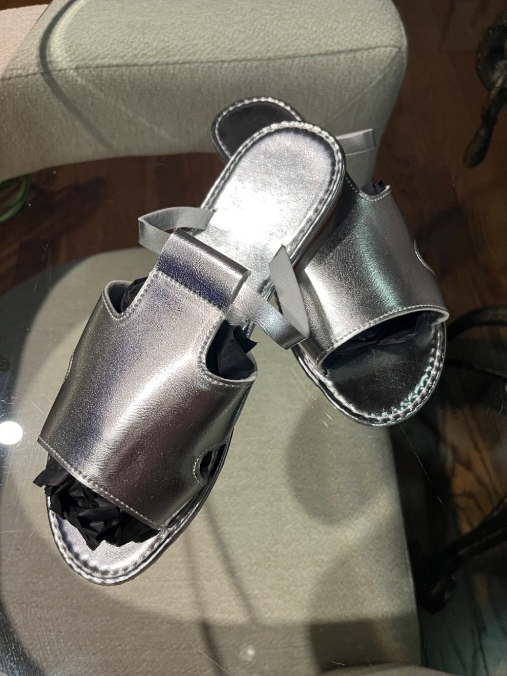 Sandals - Picture 3 of 4